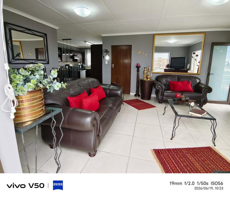 3 Bedroom Property for Sale in Seemeeu Park Western Cape